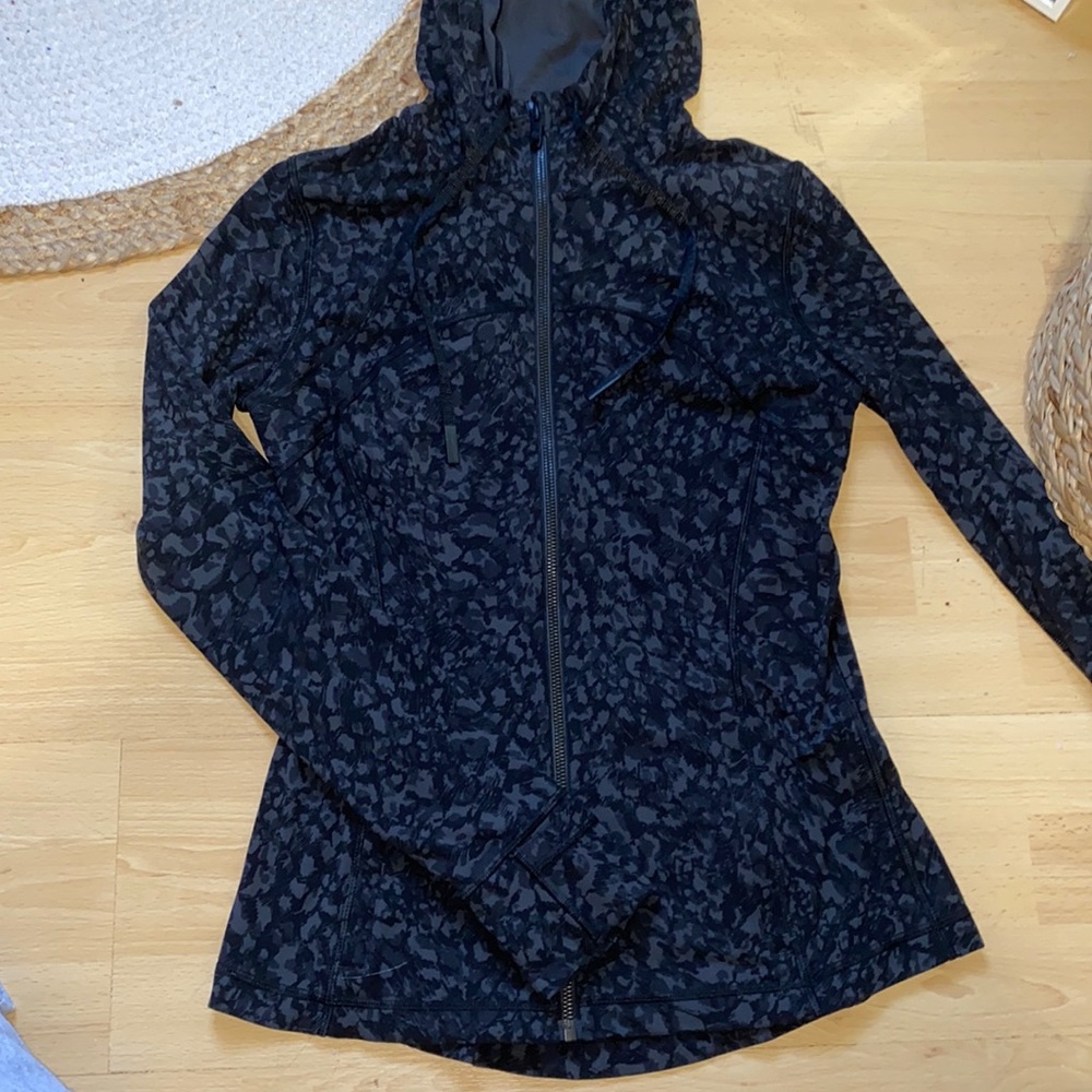 Women’s Lululemon Womens define jacket